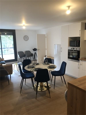 appartement à la location -   33600  PESSAC, surface 110 m2 location appartement - UBI476827910